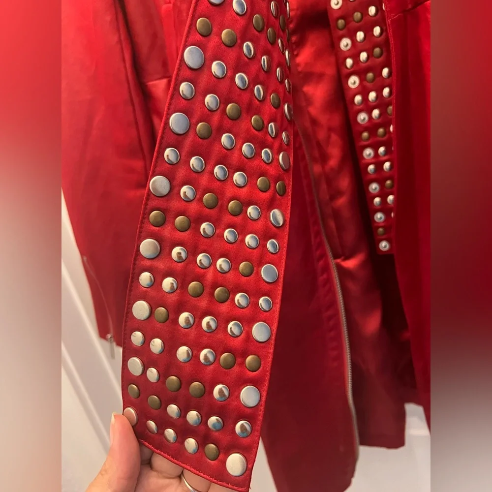 BeBe used Red coat with belt - Picture 4 of 12